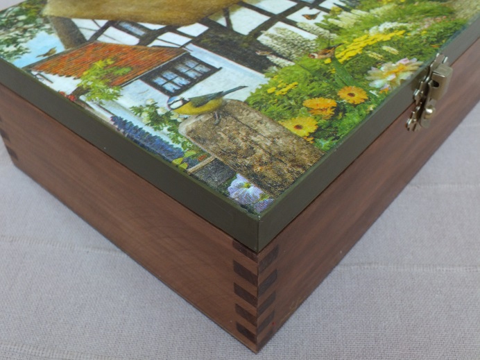 szkatułka/herbaciarka dom pod strzechą 4