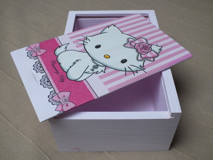 pudełko na kredki- Kitty - małe 3