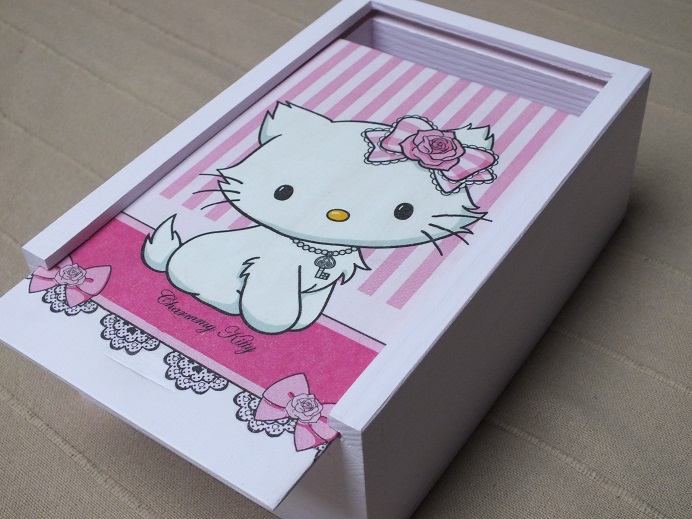 pudełko na kredki- Kitty - małe 1