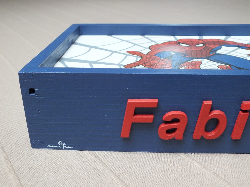 pudełko na kredki spiderman 2